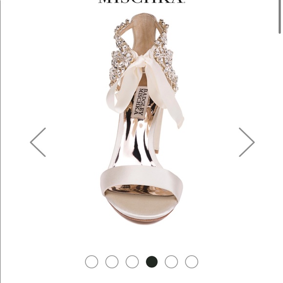 Badgley Mischka Everafter Block Heel - Picture 4 of 6